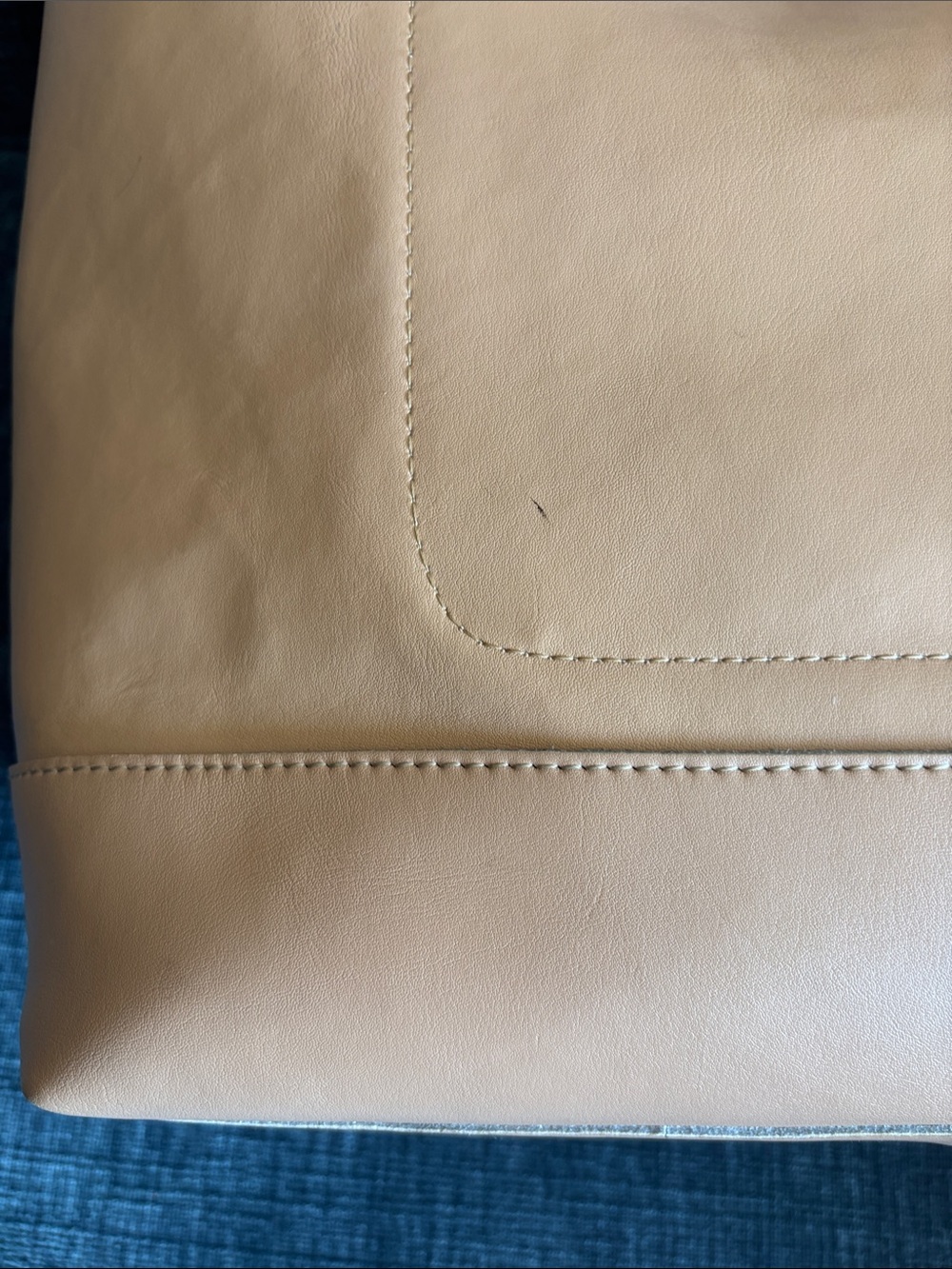 Emma Fox Tan Leather Tote with Luggage Tag - Picture 5 of 8